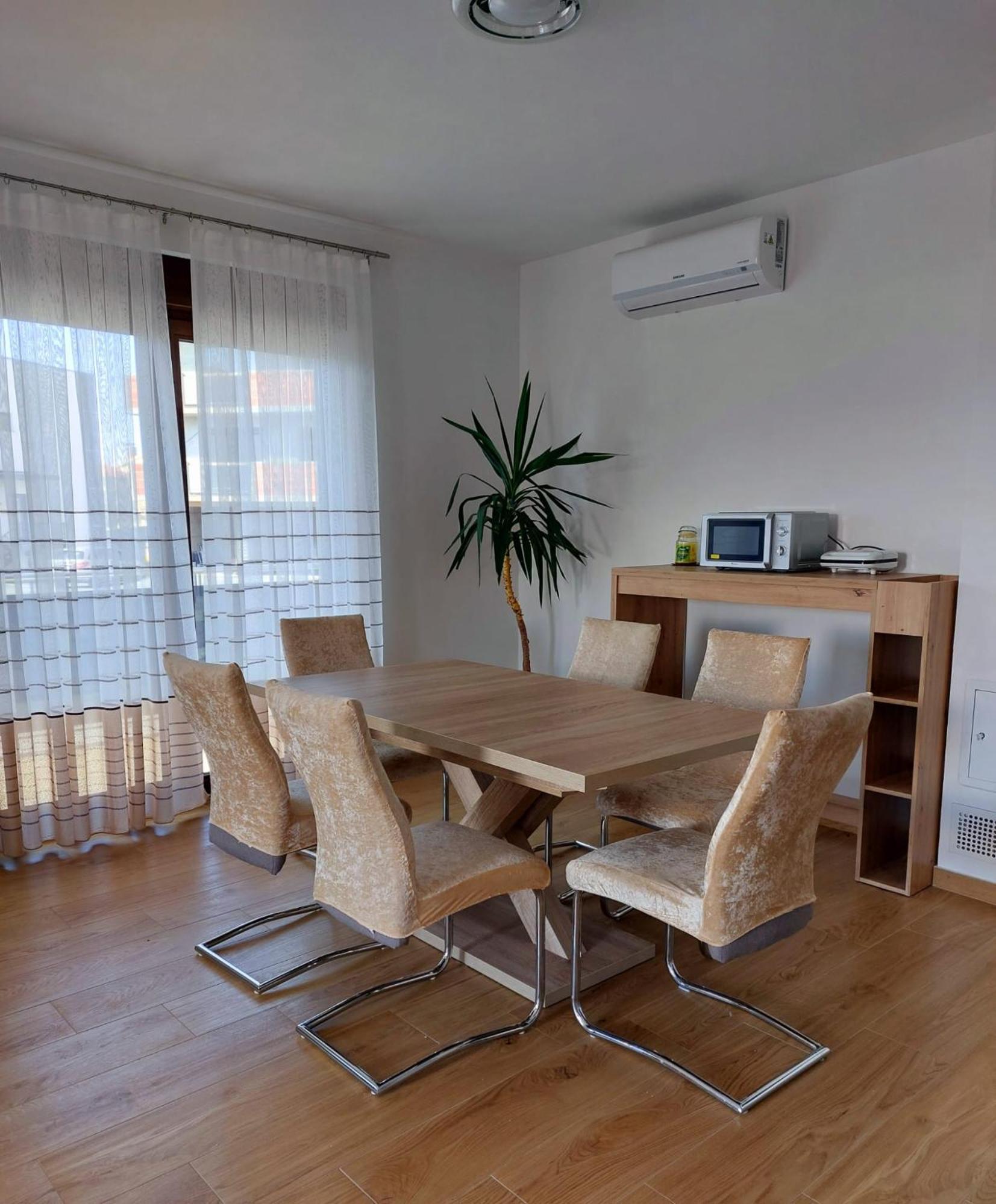 Apartmani Ivana Novi Novi Vinodolski Eksteriør bilde
